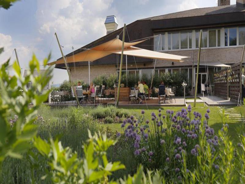 Elegans Hotel Brdo Kranj Exterior foto